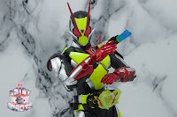 S.H. Figuarts Kamen Rider Zero-Two (IS Ver.) 13