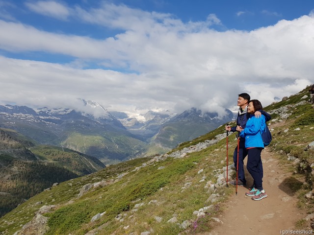 The walk from Blauherd to Stellisee