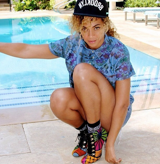 Beyonce fashion and style looks