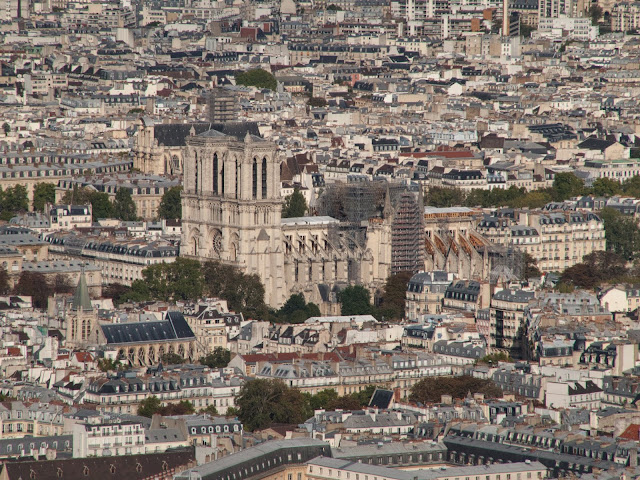 jiemve, Paris, Notre-Dame, incendie, échafaudage