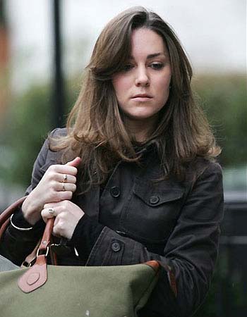 kate middleton smoking. Kate Middleton enjoyed lunch
