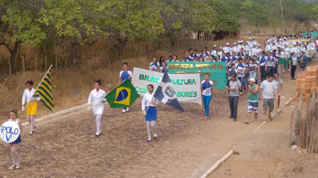 Cerca de 650 crianças participam de terceiro dia de programação cívica em Cocal