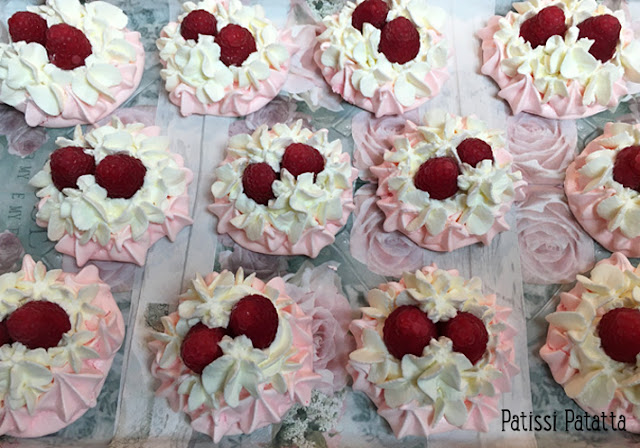 meingues, pavlovas, chantilly, framboises, patissi-patatta