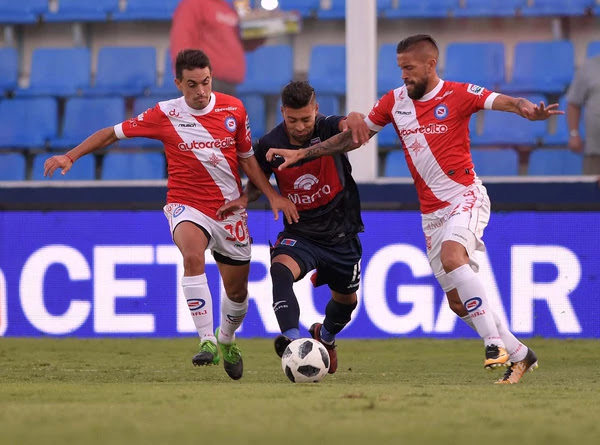 Tigre se recuperó y venció 2-0 a Argentinos