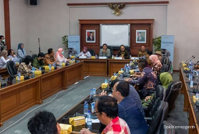 Produksi Susu Masih Rendah, Kemenperin Dukung Industri Bina Peternak Sapi