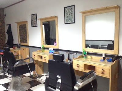 Proyek Pengerjaan Interior Barber Shop ( Slaid Barber Shop Cililitan )