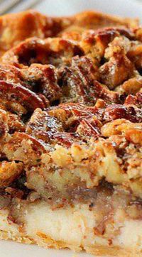 Pecan Cream Cheese Pie | This pie recipe looks SO GOOD. Cream cheese and pecan pie all in one? Yes please! What a delicious dessert recipe!
