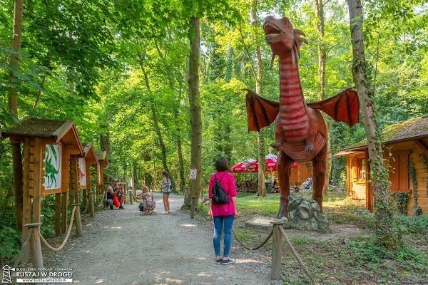 Park ruchomych dinozaurów Dinopark w Malborku