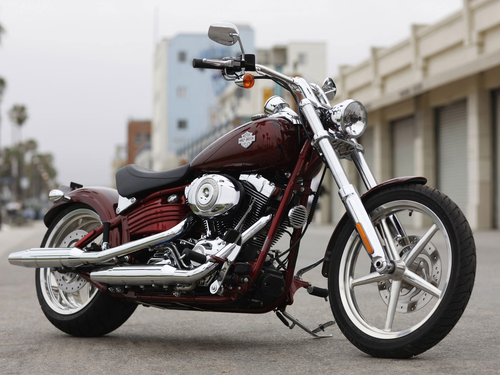 2010 Harley Davidson Softail Rocker  C FXCWC pictures