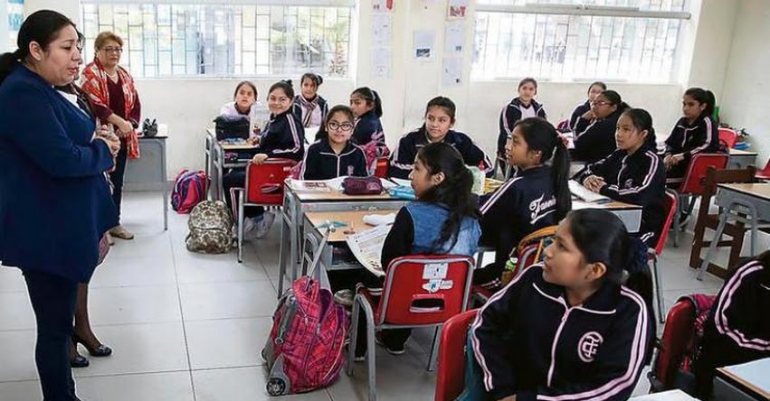 SUTEP pide al MINEDU apurar reemplazo de libros polémicos para escolares