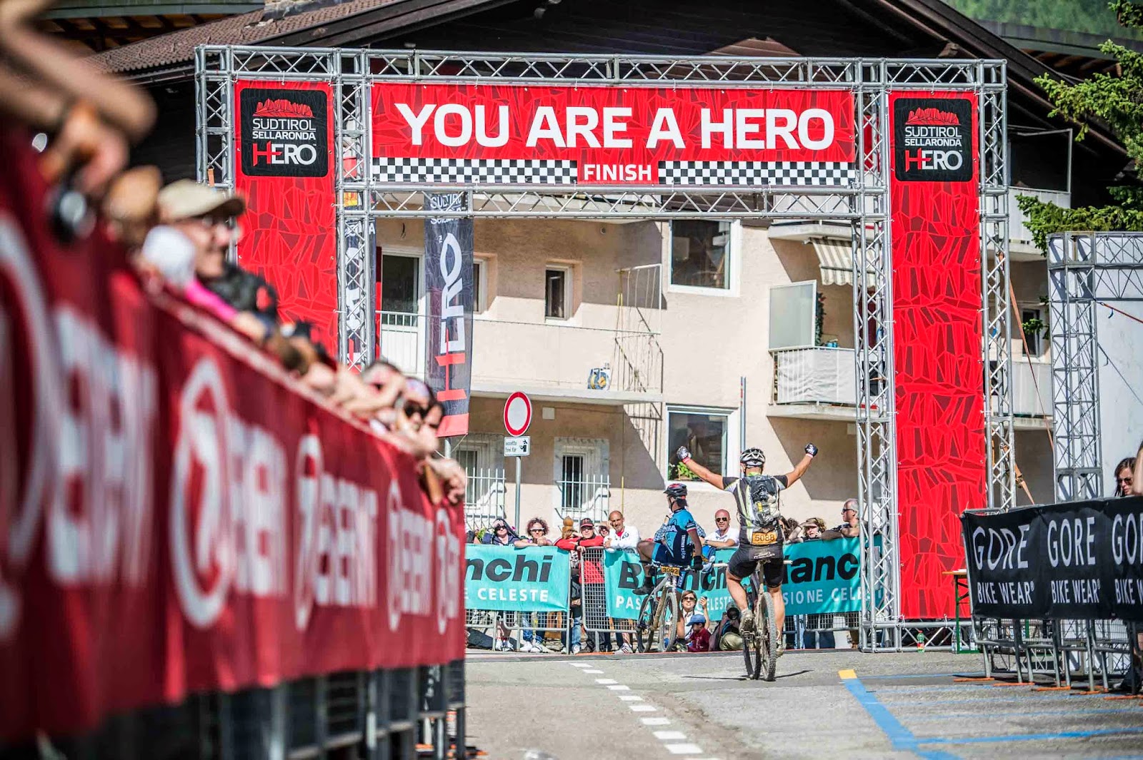 2015 Südtirol Sellaronda HERO 