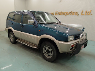 1994 Nissan Mistral 4WD for Uganda