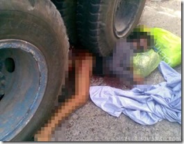 GAMBAR NGERI WANITA HAMIL DIGILIS LORI! (1)