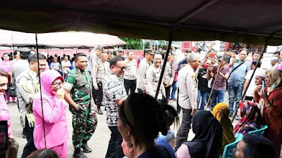 Walikota Maurits Mantiri Apresiasi Kolaborasi Polri TNI Menggelar Bakti Sosial di Kota Bitung