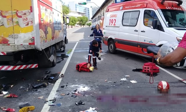 Salvador: Duas pessoas ficam feridas após acidente com caminhão no Comércio
