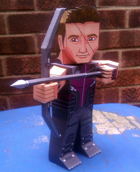 2012 Avengers Hawkeye Papercraft