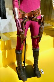 Zorii Bliss costume legs Star Wars Rise of Skywalker