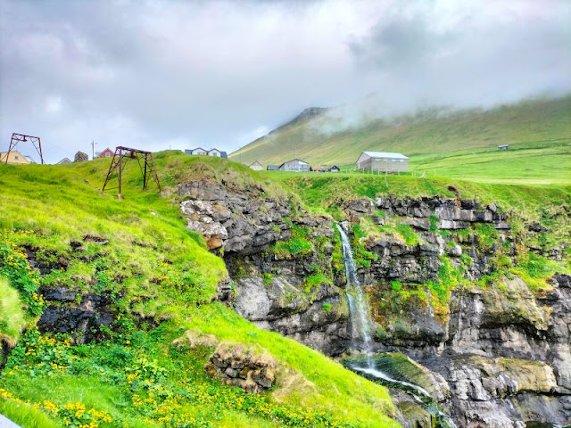 Mikladalurfossur kalsoy faroe