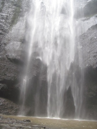 Wisata Air Terjun Madakaripura Probolinggo