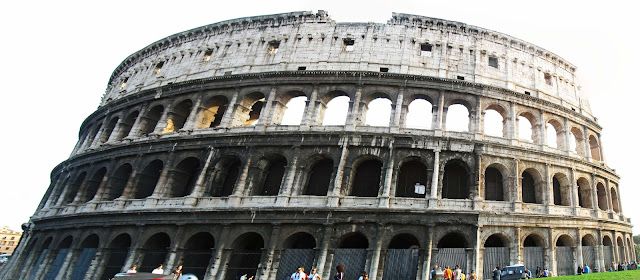 Colosseum exterior full