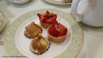 Afternoon Tea, Grosvenor House, A JW Marriot Hotel, Mayfair, Park Lane, pastry, 
