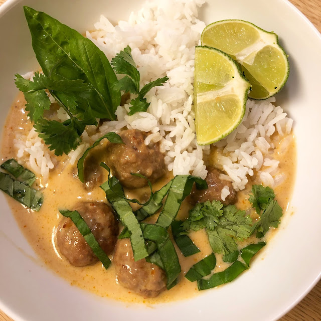 meatball curry, red curry, yellow curry