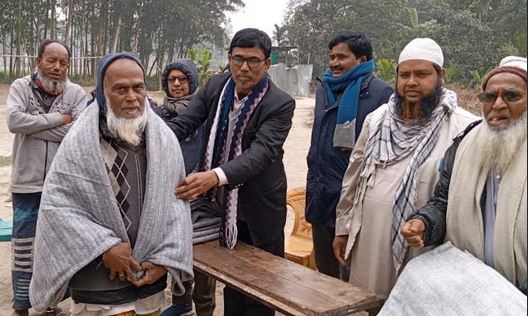 বোদায় এতিম শিশু শিক্ষার্থী ও শীতার্তদের মাঝে কম্বল বিতরণ