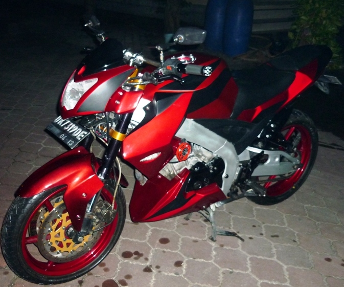 VELG OUTLET BALI: Jual Yamaha Vixion 2008 (khusus 