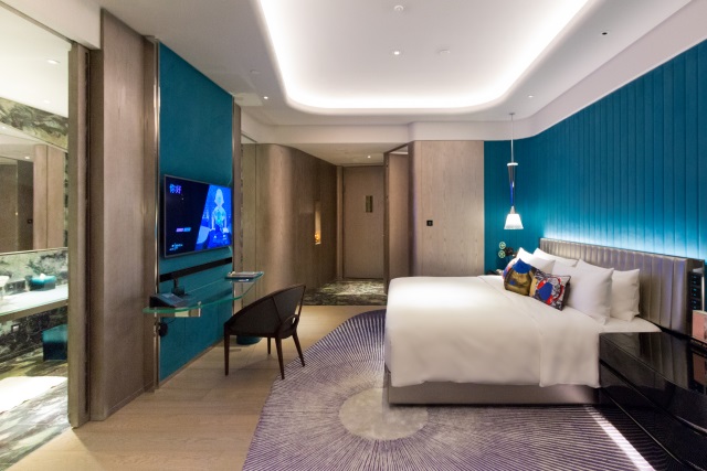 Wonderful Room with Lake View at W Hotel Xi'an China