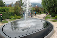 CAFÉ PORTUGAL - Ponte de Lima -O Lixo na Arte dos Jardins