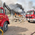 En Nueve de Julio, el incendio de basural demandó un intenso combate contra el fuego