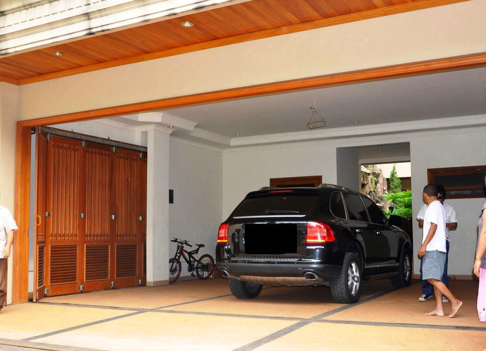 Galeri Gambar Gambar Rumah Minimalis Garasi Mobil Sobhome