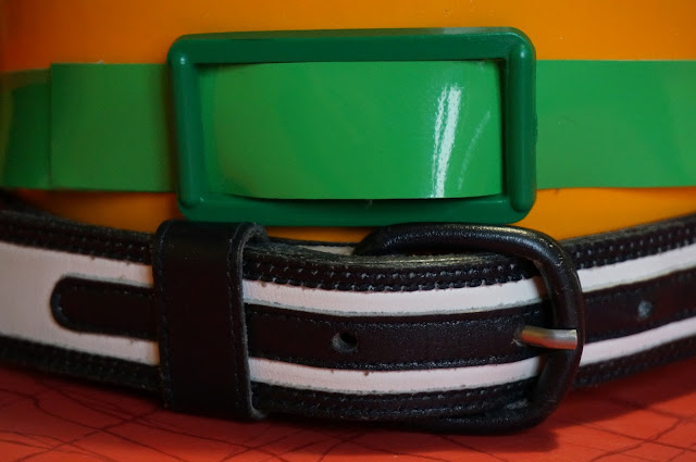 des ceintures  green vinyl belt  white and black belt