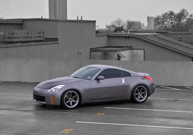 Silver-350Z-side