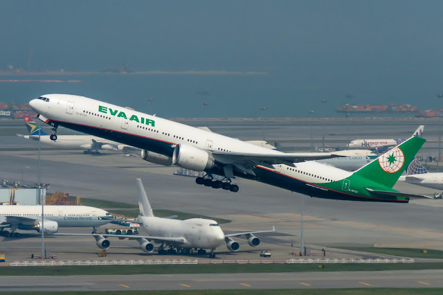 飛行｜長榮航空 77W 皇璽桂冠商務艙 BR87 桃園→巴黎 TPE-CDG