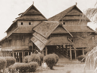 Keunikan-Sejarah-Rumah-Adat-Tradisional-Loka-Samawa-Sumbawa-Nusa-Tenggara-Barat
