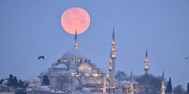 Πανσέληνος Μαρτίου 2024: Απόψε το «Φεγγάρι του Σκουληκιού» - Τι είναι η σεληνιακή οφθαλμαπάτη