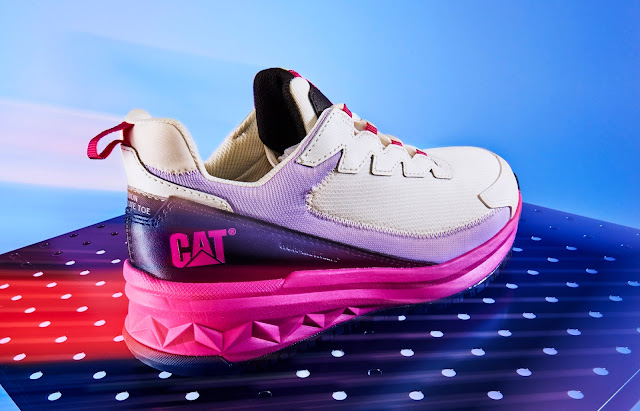 Shoeography - CAT Footwear Streamline Runner Carbon Composite Toe Work Shoe