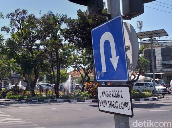 Video Profesor Ceramahi Polantas Surabaya Viral di Media Sosial
