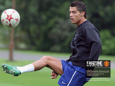 Criatiano Ronaldo - Manchester United - Training Sessions - Wallpapers