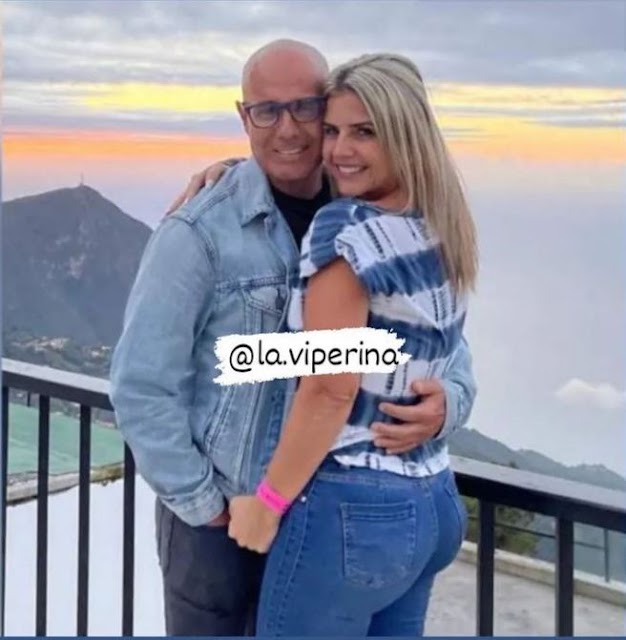 Patricia Schwarzgruber se muestra con su nuevo macho en una foto desde el mirador