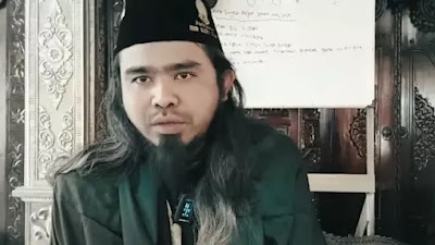 Viral Video Gus Samsudin Obati Pasien dengan Bor