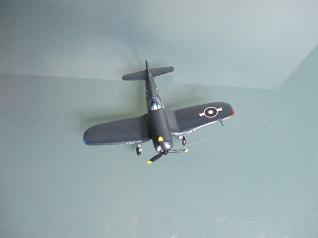 1/144 Vought F4U Corsair diecast metal aircraft miniature