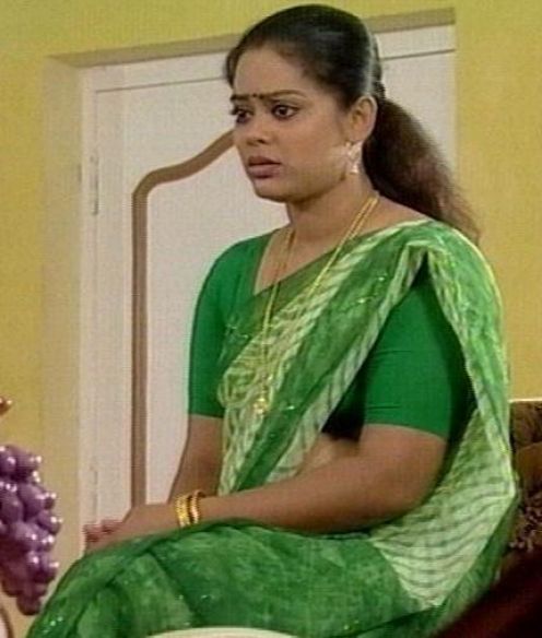 serial aunty devipriya