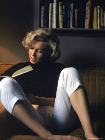 Marilyn Monroe: Fragments. Just when you thought you knew all there was to