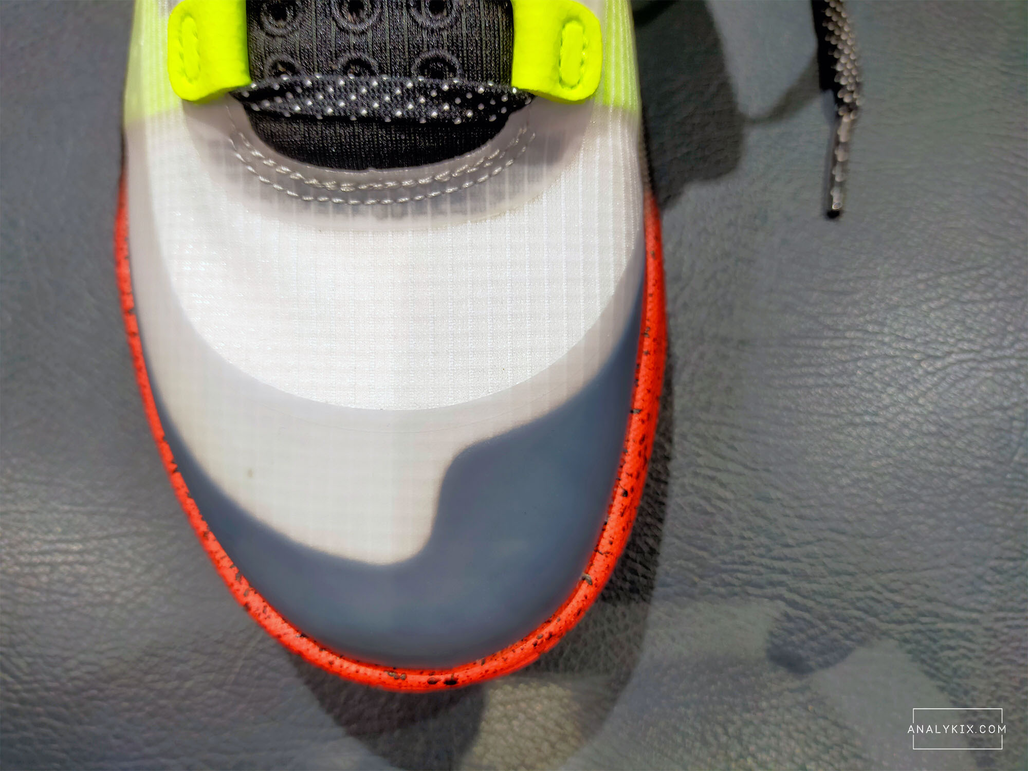 fuse overlays in the toe area for durability