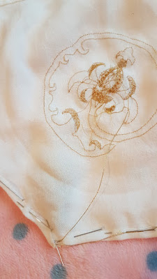 tambour embroidery gold embroidery auris lothol pomegranate reticule regency tutorial sewing handmade