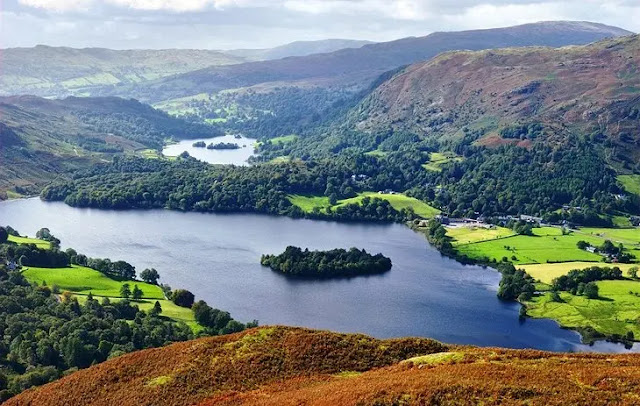 6. Lake District Peninsula's