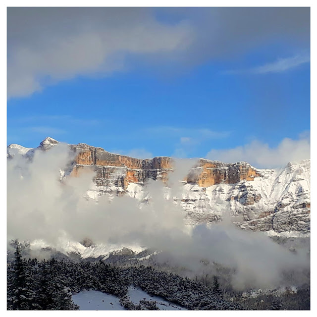 LA PRIMA NEVE A SAN CASSIANO