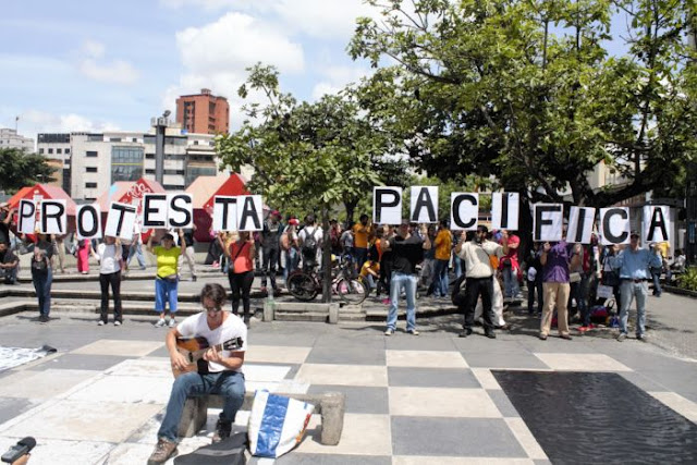 “Nos están matando a nuestros muchachos y eso da dolor”: testimonios en #AcciónPorLaVida.